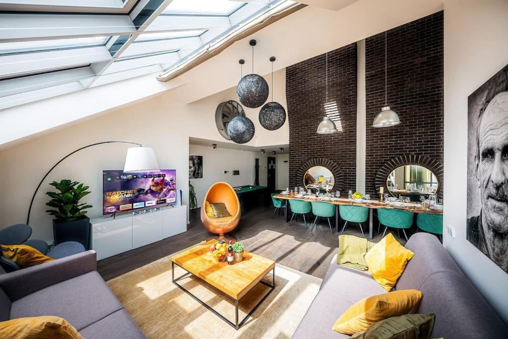 Lägenhet 5br+2bath Old Town Loft Luxe Brickhouse, A/c *