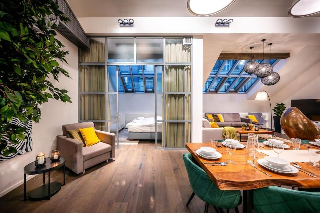 5br+2bath Old Town Loft Luxe Brickhouse, A/c Lägenhet